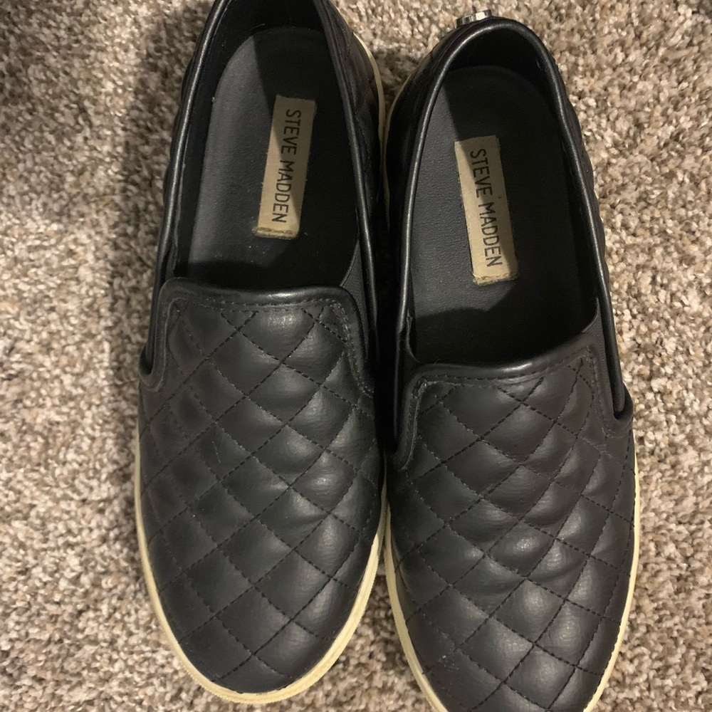 Steve Madden Slip Ons